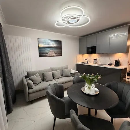 Zlota Plaza Superior Nr 9 Апартаменты *