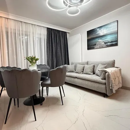 Zlota Plaza Superior Nr 9 Апартаменты *